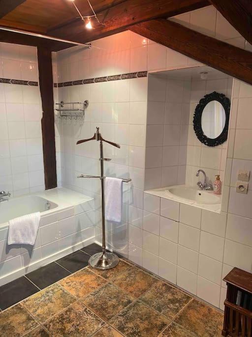 Le Majestueux Dans Le Centre Historique Apartman Riquewihr Kültér fotó